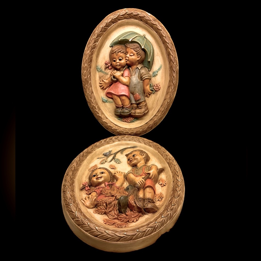 Vtg Set of 2 Leisuramics 3D Children Playing Pictures